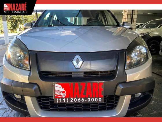 RENAULT SANDERO 1.6 STEPWAY 16V FLEX 4P AUTOMÁTICO RENAULT SANDERO 1.6 STEPWAY 16V FLEX 4P AUTOMÁTICO